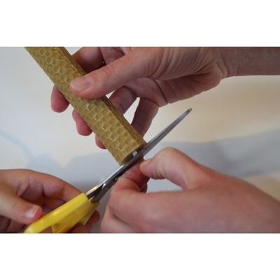 fabriquer une bougie en cire d'abeille - étape 5b